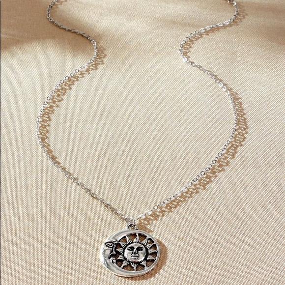 3/$30 🤍 Moon and Sun Charm Necklace - Picture 2 of 2